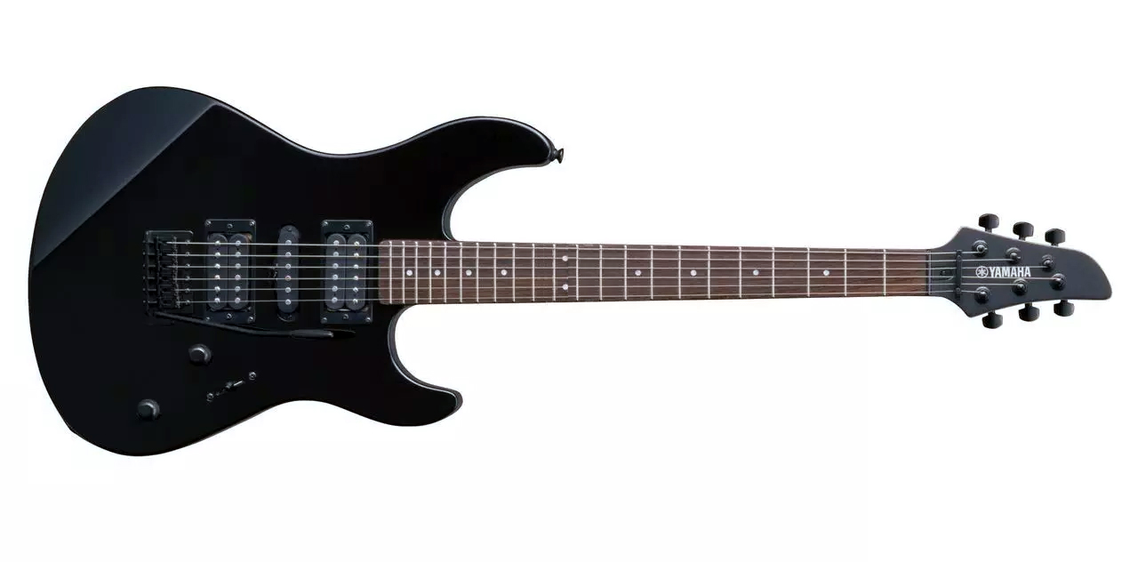 Elektrická kytara Yamaha  RGX 121Z BL